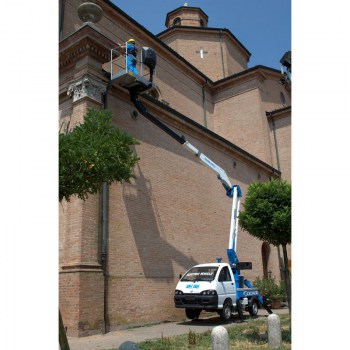 socage_aerial_working_platform_14_m_electric_vehicle_2-681x1024