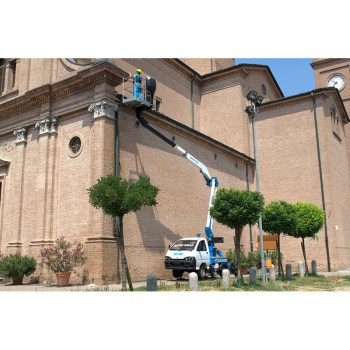 socage_aerial_working_platform_14_m_electric_vehicle_4-1024x682